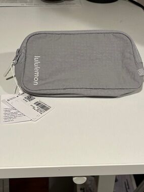 lululemon athletica Mini Belt Bag NWT